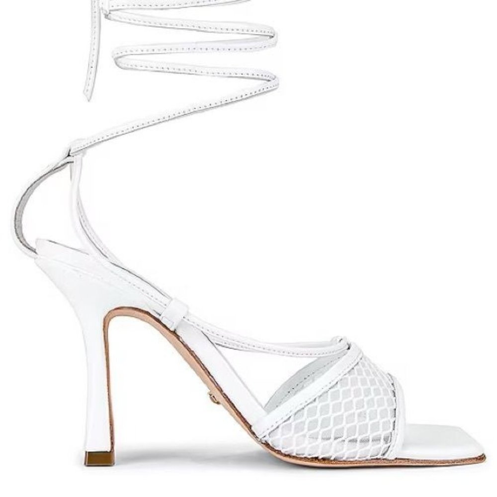 Raye Penn Heel White Mesh Square Toe Size 6.5